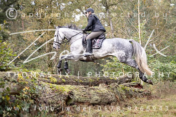 10 - Jagd Meitze