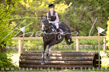 23 - Harburg Stilgeländeritt E - I. Abteilung