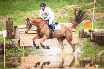 Geländepferdeprüfung Klasse A