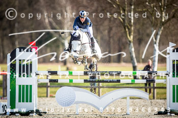 CIC 2 Springen
